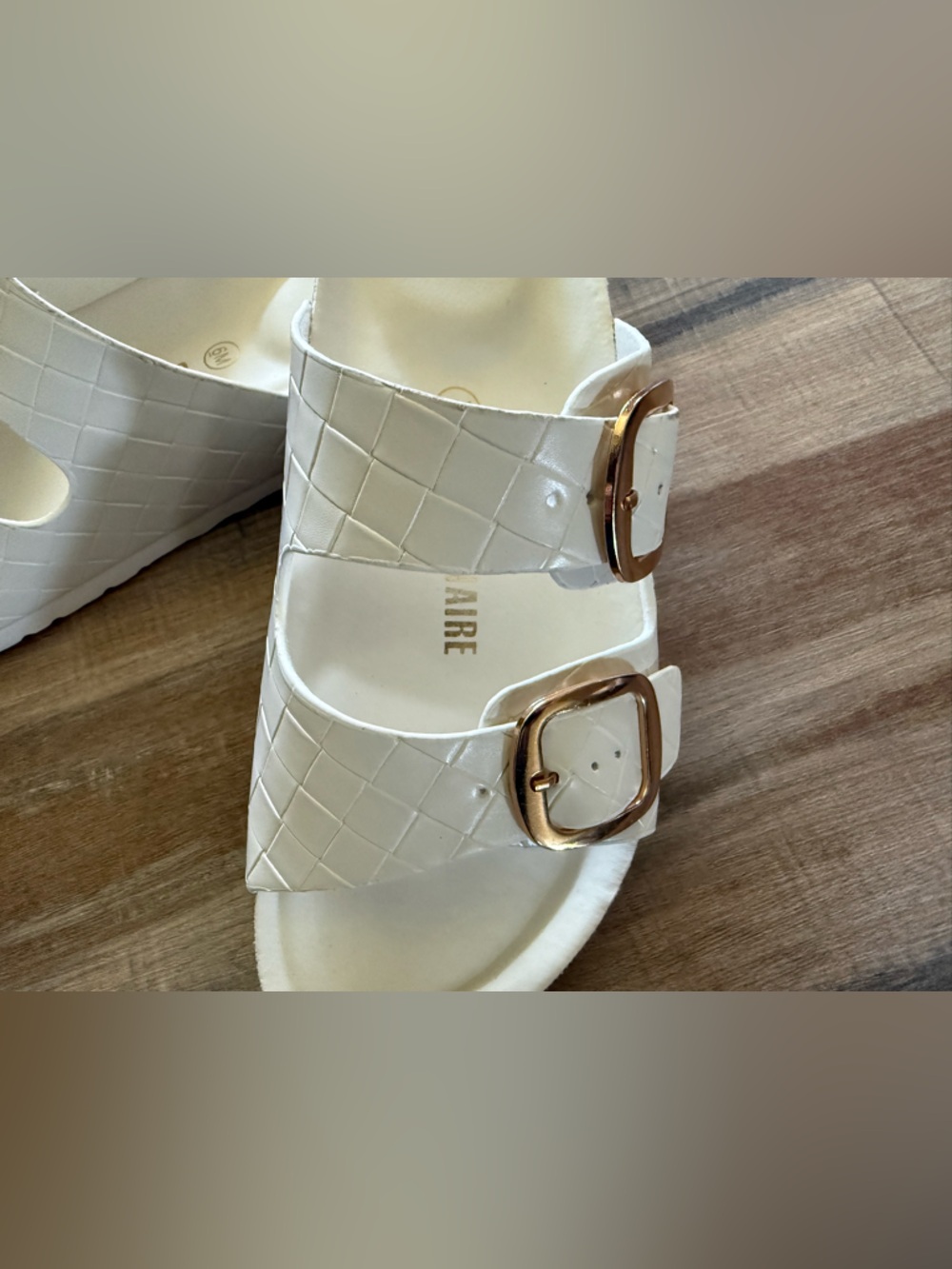 Women's Cream Woven Double-Buckle Slide Sandals with Gold Hardware 6M - Picture 4 of 14